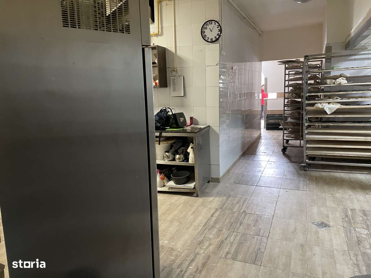 Piata Delfinului,Chisinau Pantelimon,250 mp - Imagine principală: 5/7