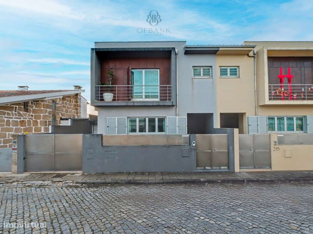 Moradia V3 no Mindelo - Conforto, espaço e eficiência num só lar-34