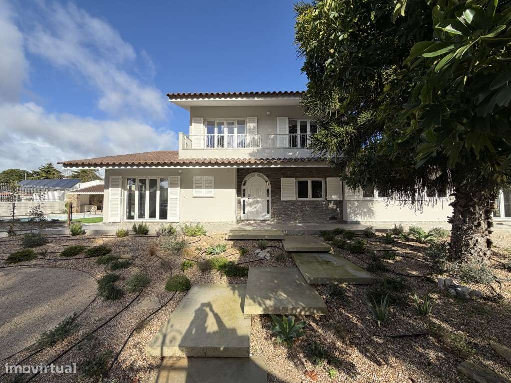 Excelente moradia T5 renovada para arrendamento em Marisol - Grande imagem: 4/57