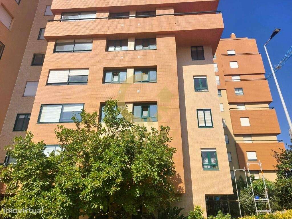 Apartamento T1 para Arrendamento – Jardins da Arrábida, Vila Nova de G - Grande imagem: 2/38