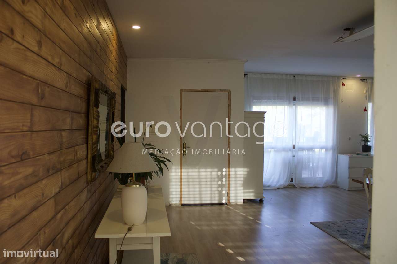 Propriedade Única – T6 + T2 com Piscina e Potencial Ilimitado - Grande imagem: 4/49