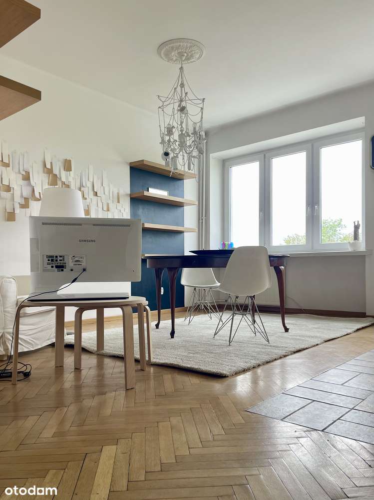 Stylish Designer in Central Warsaw - Fully Furnished, Move-in Ready