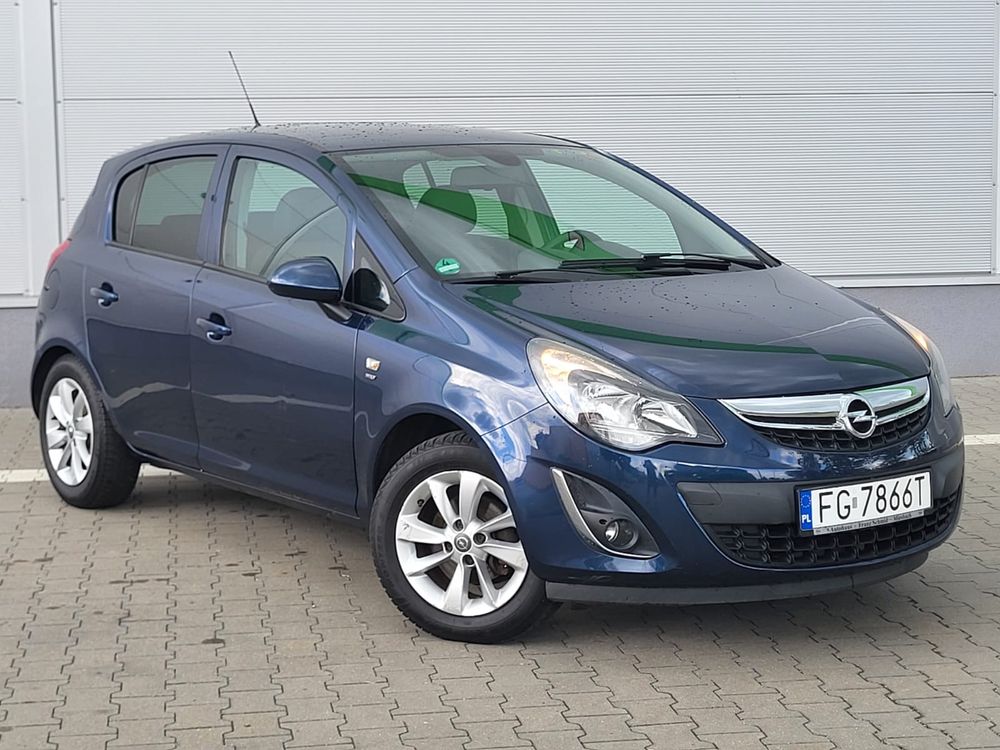 Opel Corsa E 1.4 16V Energy 2014