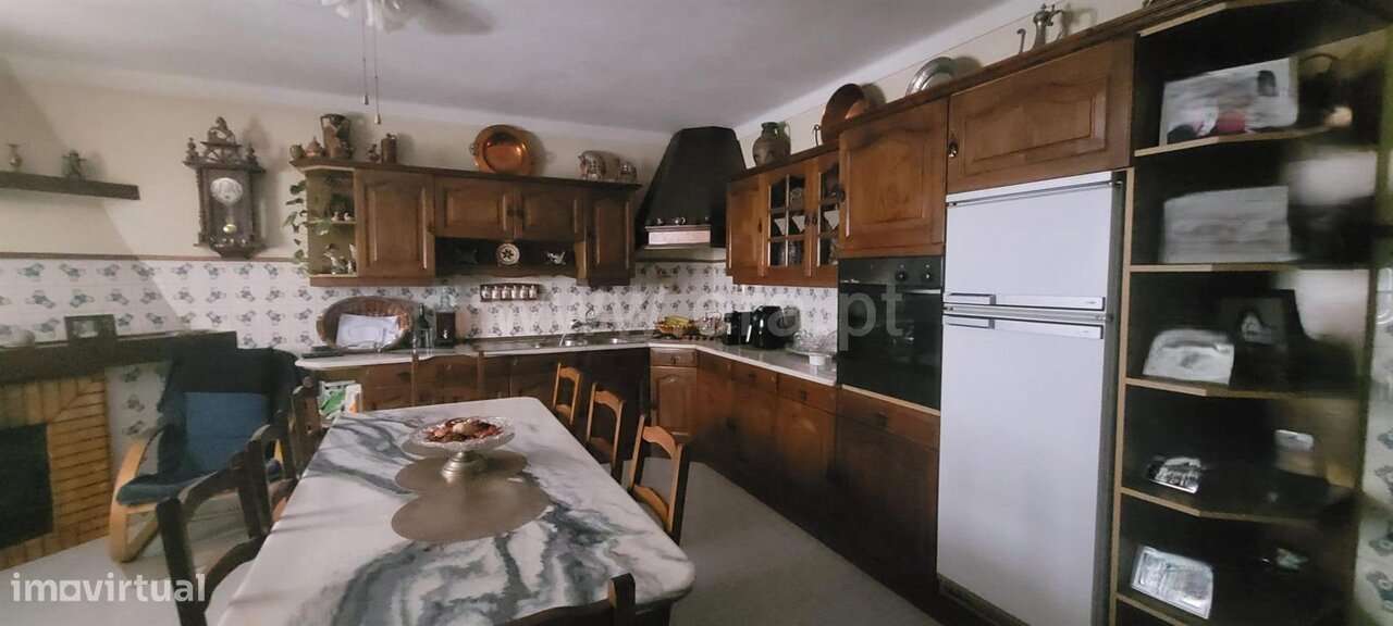 Moradia Isolada T5 / Fundão, Póvoa de Atalaia e Atalaia do Campo - Grande imagem: 3/20