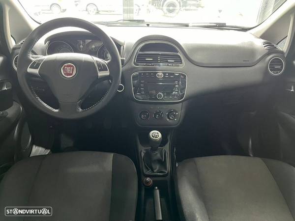 Fiat Grande Punto - 10