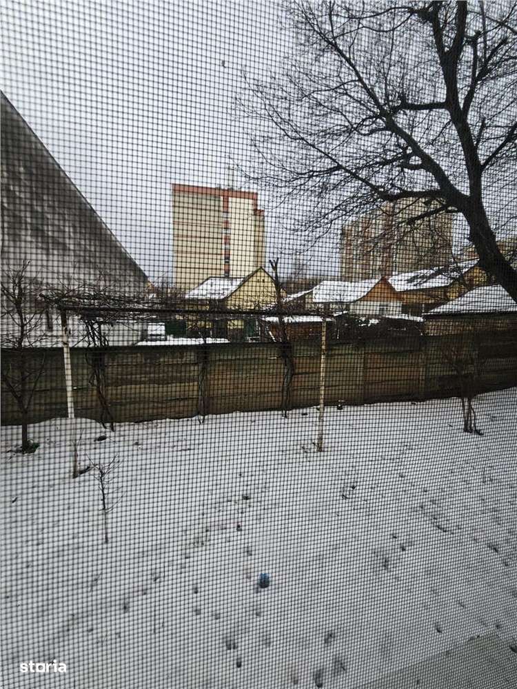 Garsoniera mobilata si utilata ASTRA-13