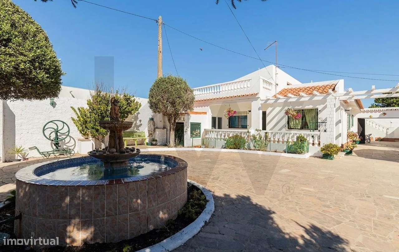Propriedade única com 3.400 m2 com localização Premium em Sagres-8
