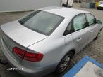 Dezmembrez Audi A4 B8 2009 Berlina 2.0 TDI, 105 kw, CAGC , Euro 4 - 3