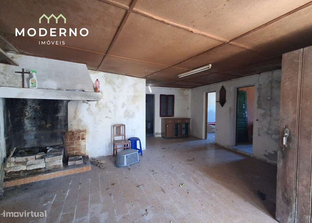 Moradia para recuperar – Guia, Pombal-11