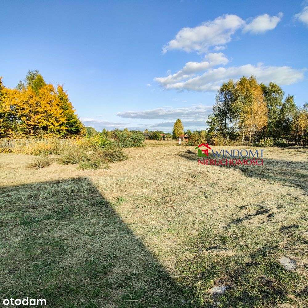 Trzy ustawne, duże działki z pięknym widokiem.-1