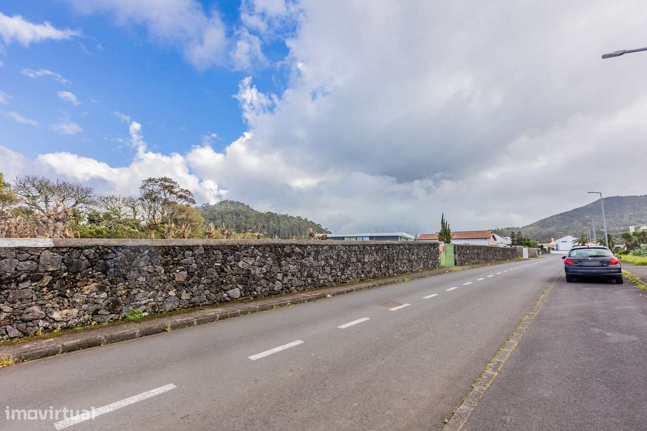 Terreno no Pico da Pedra - Grande imagem: 4/7