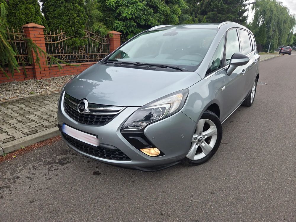 Opel Zafira C Tourer 2.0 CDTI Sport 2012