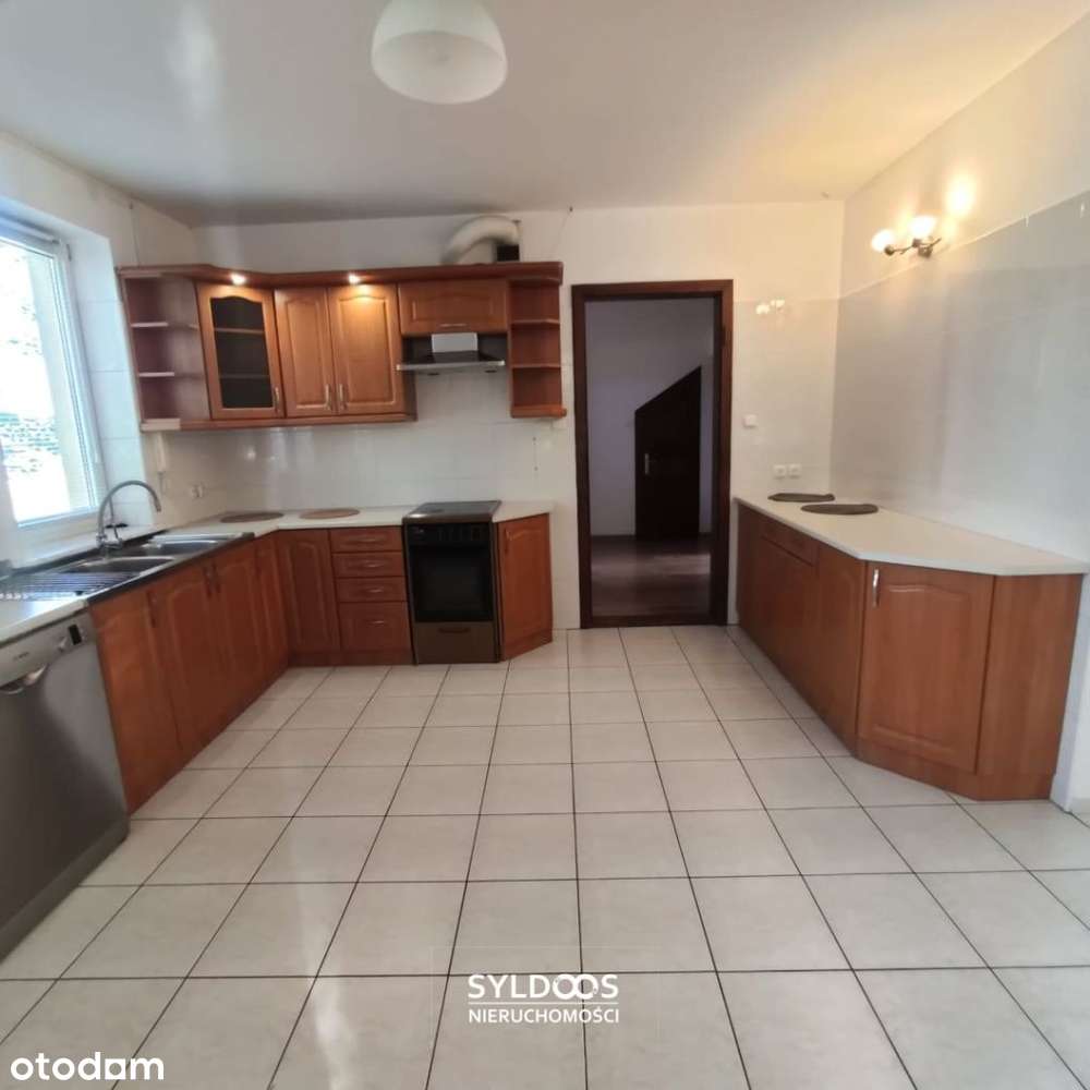 Wygodny, jasny dom, 5 pokoi-ok. ul. Olszanickiej-4