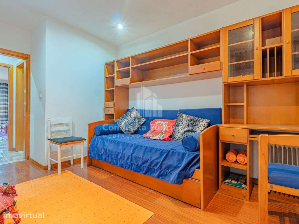 T3 com duas frentes em Ovar-Mobilado-9