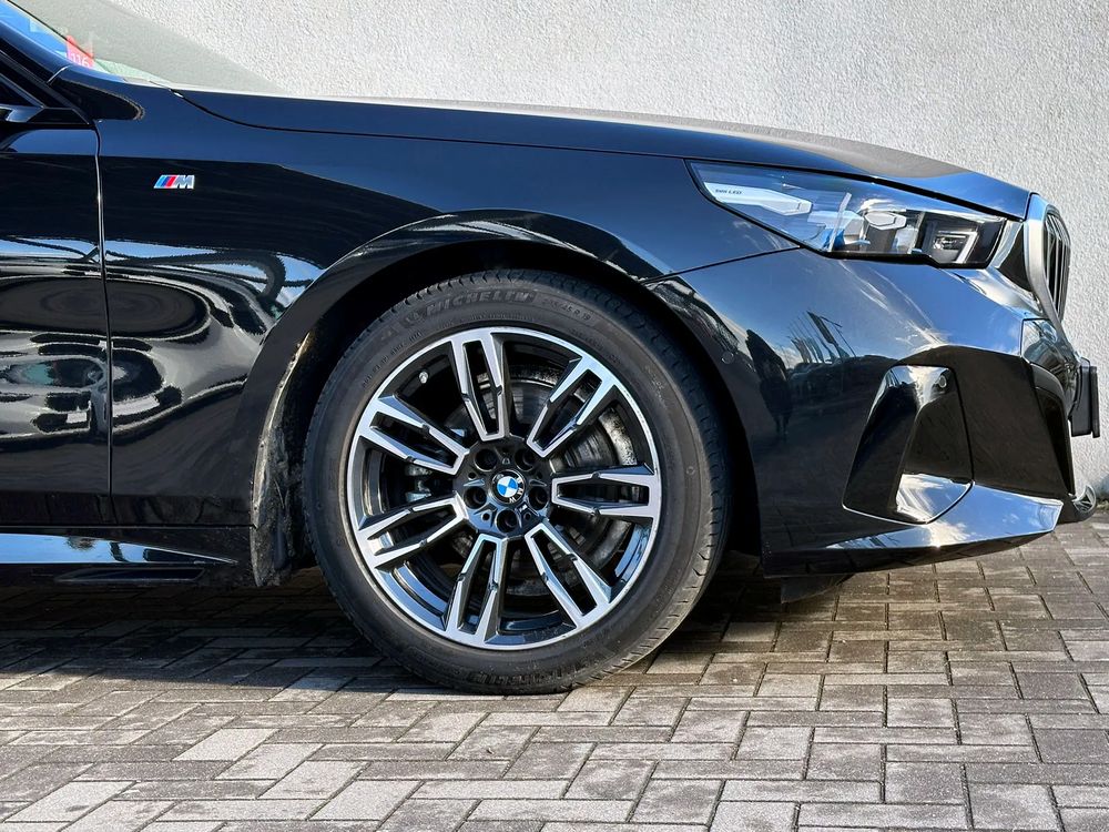 BMW Seria-5 2.0 Benzyna 190 KM — zdjęcie 4