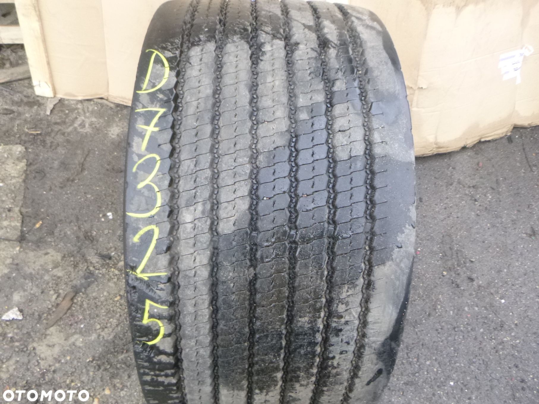 Opona ciężarowa 445/45R19.5 Continental - 1