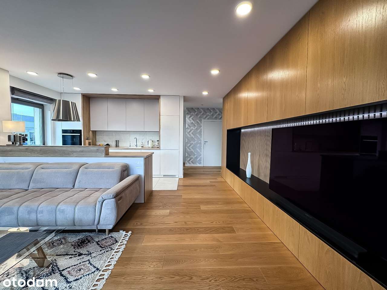 Kępa Mieszczańska | Apartament 3 pokoje | 2 tarasy | garaż-1