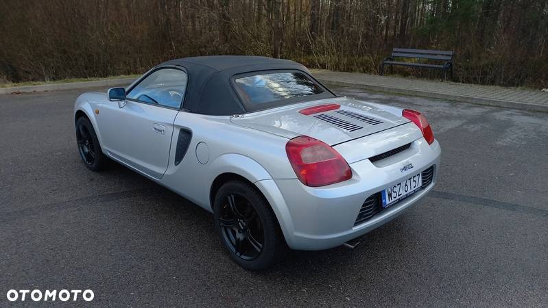 Toyota MR2 1.8 VVT-i - 2