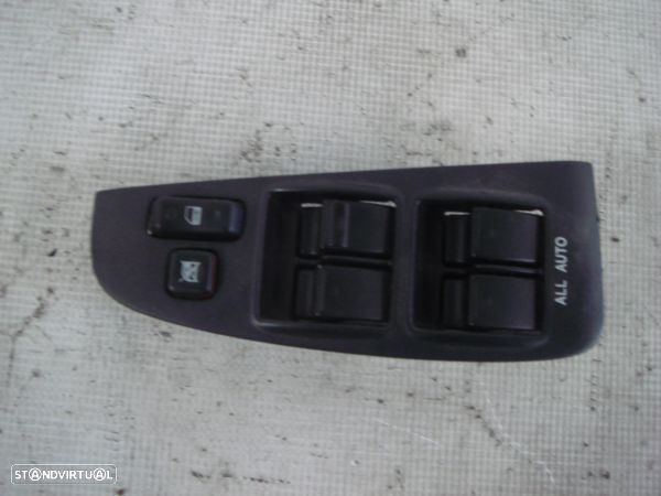 Interruptor Elevador Vidros/ Fecho Portas Toyota Avensis (_T25_) - 1