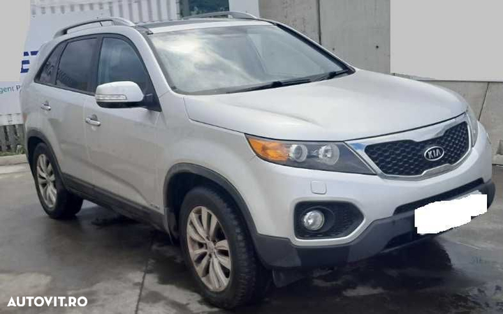 Dezmembrari/Dezmembrez Kia Sorento 2.2 4X4  dCi Automat D4HB - 1