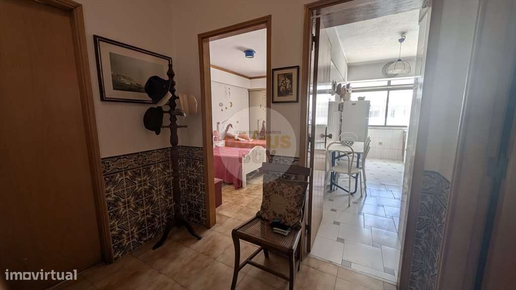 T2 COM GARAGEM A 1KM DA PRAIA - COSTA DA CAPARICA-19