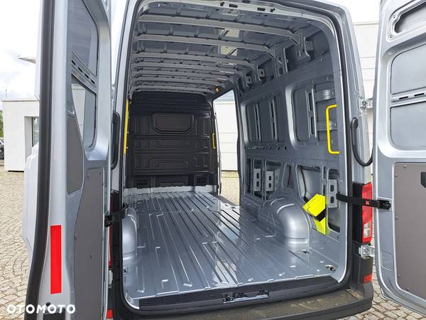 Volkswagen Crafter - 3