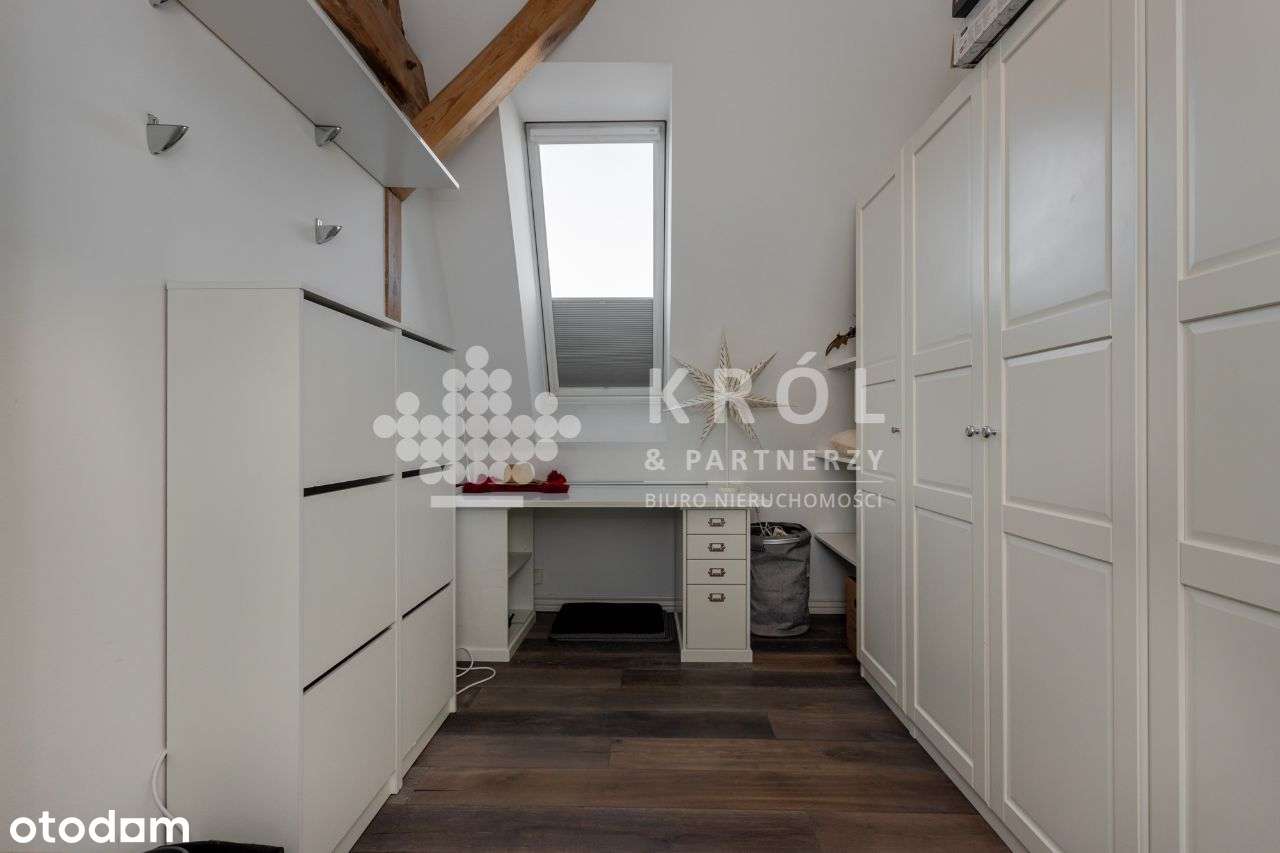 Nietuzinkowe mieszkanie w sercu miasta!-8