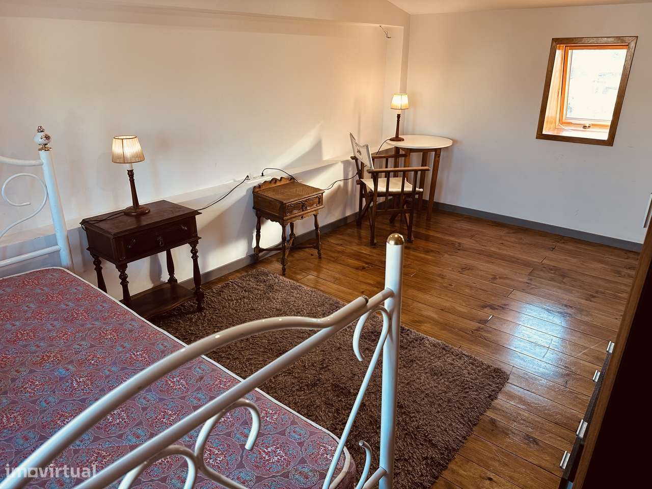 Moradia T3+T2 Bifamiliar para habitação própria ou investimento-25