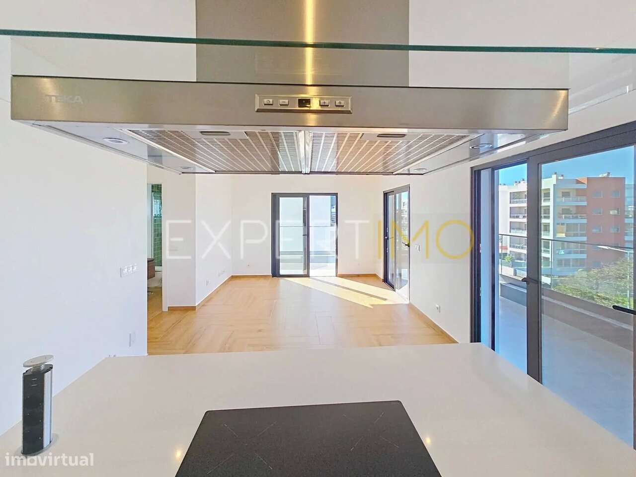 T2 NOVO com Garagem e Piscina - Portimão - Grande imagem: 5/33