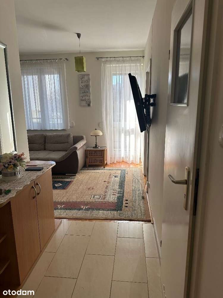 Na wynajem 2 pokoje wraz z miejscem postojowym