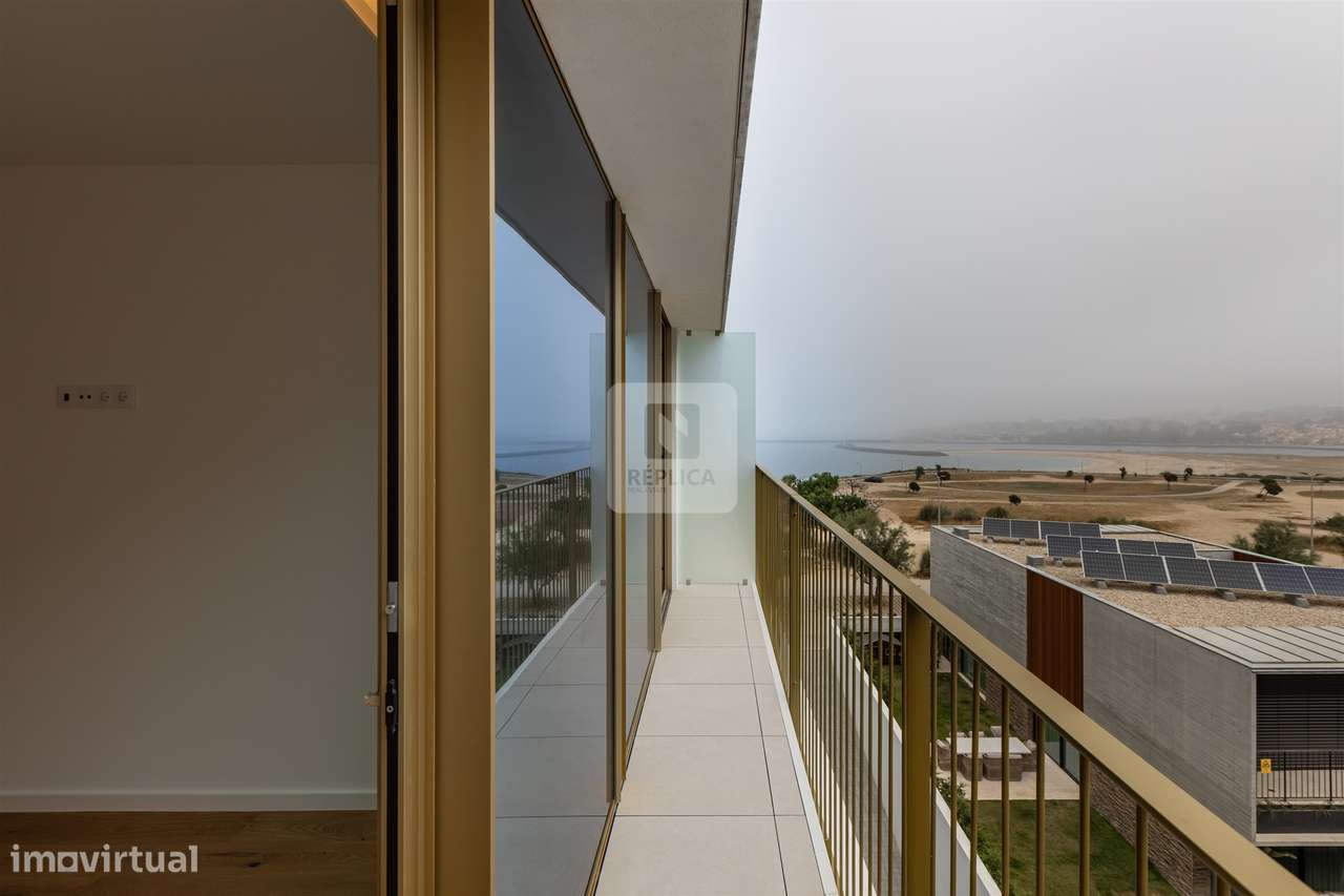 T2 Vistas Rio e Mar Canidelo | T2 com Varanda Gaia | T2 Seca Bacalhau - Grande imagem: 3/32