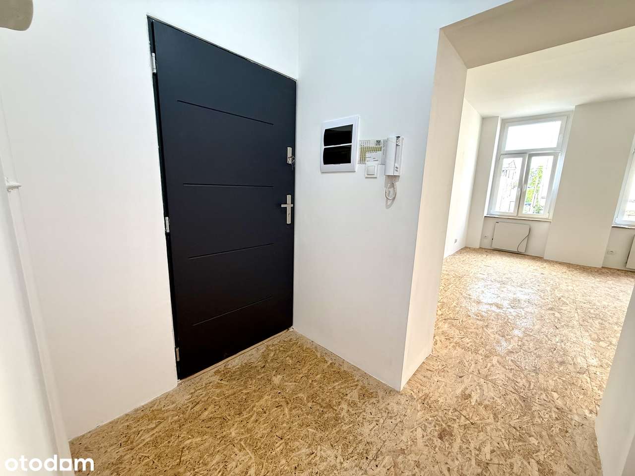 Mieszkanie w kamienicy blisko centrum REZERWACJA! - Pełny obrazek: 1/13