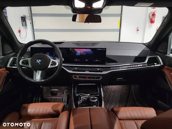 BMW X7 xDrive40d mHEV M Sport sport - 16