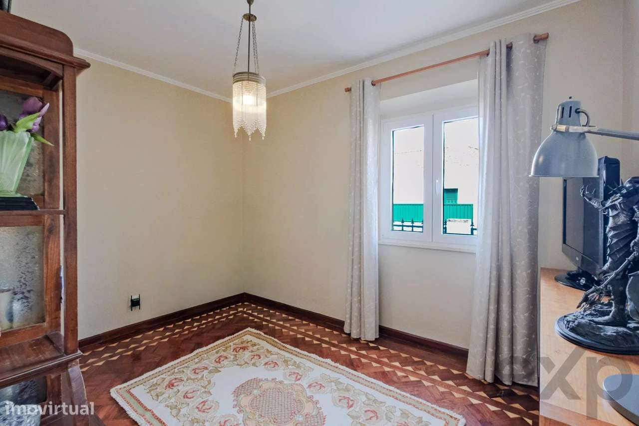 Moradia T2+1 piso único I Terraço I Anexo com quarto I Lisboa-12