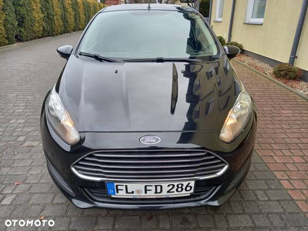 Ford Fiesta - 12