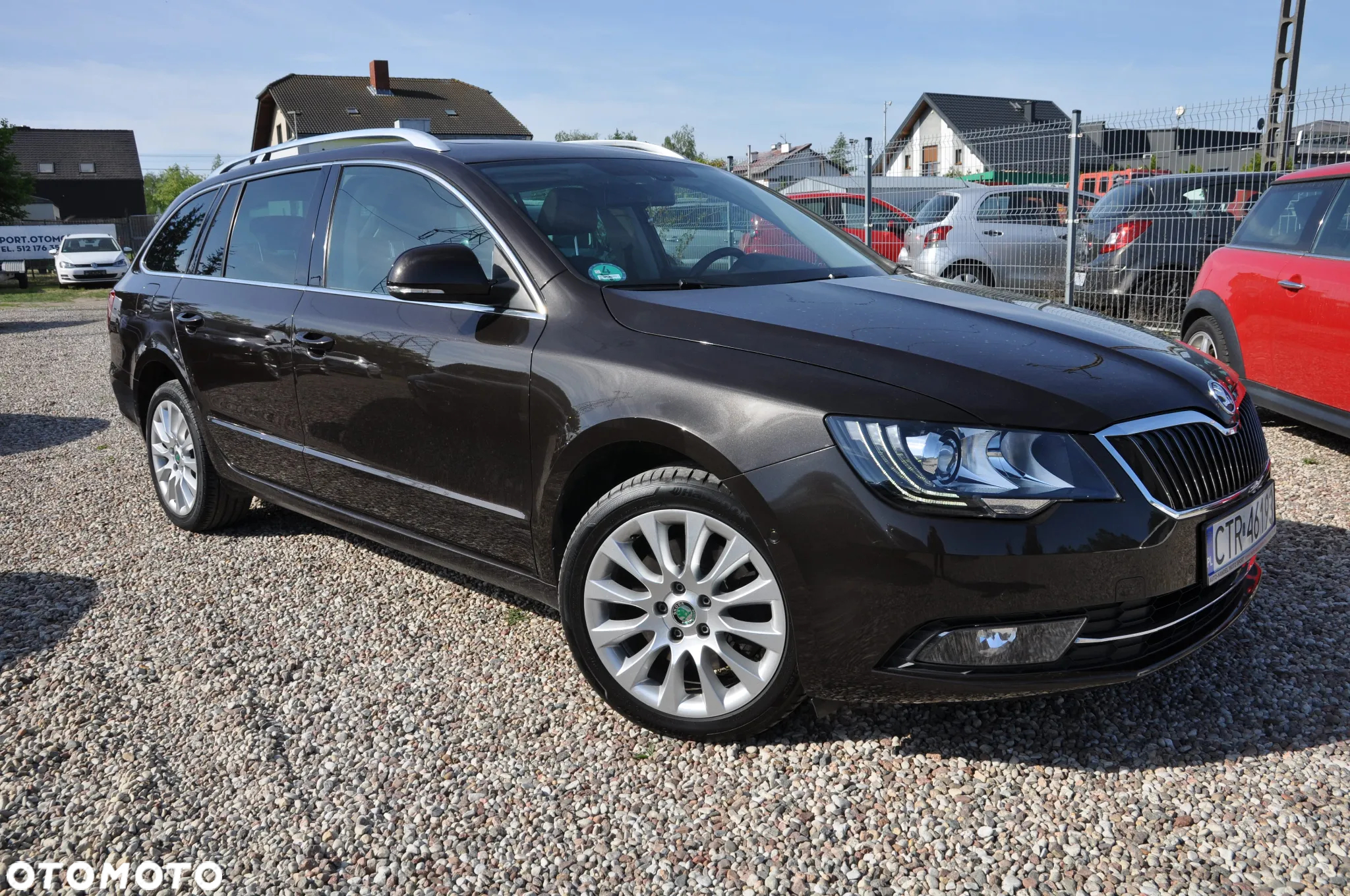 Skoda Superb Combi 1.8 TSI DSG Exclusive - 2