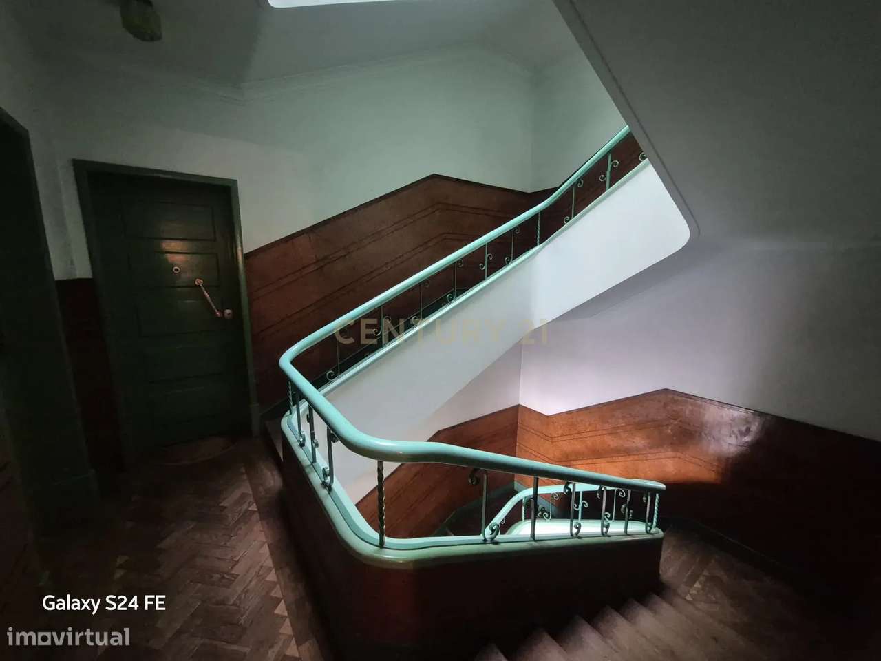 Apartamento T5 | 137 m² | 1.º Andar | Penha de França – Lisboa-7