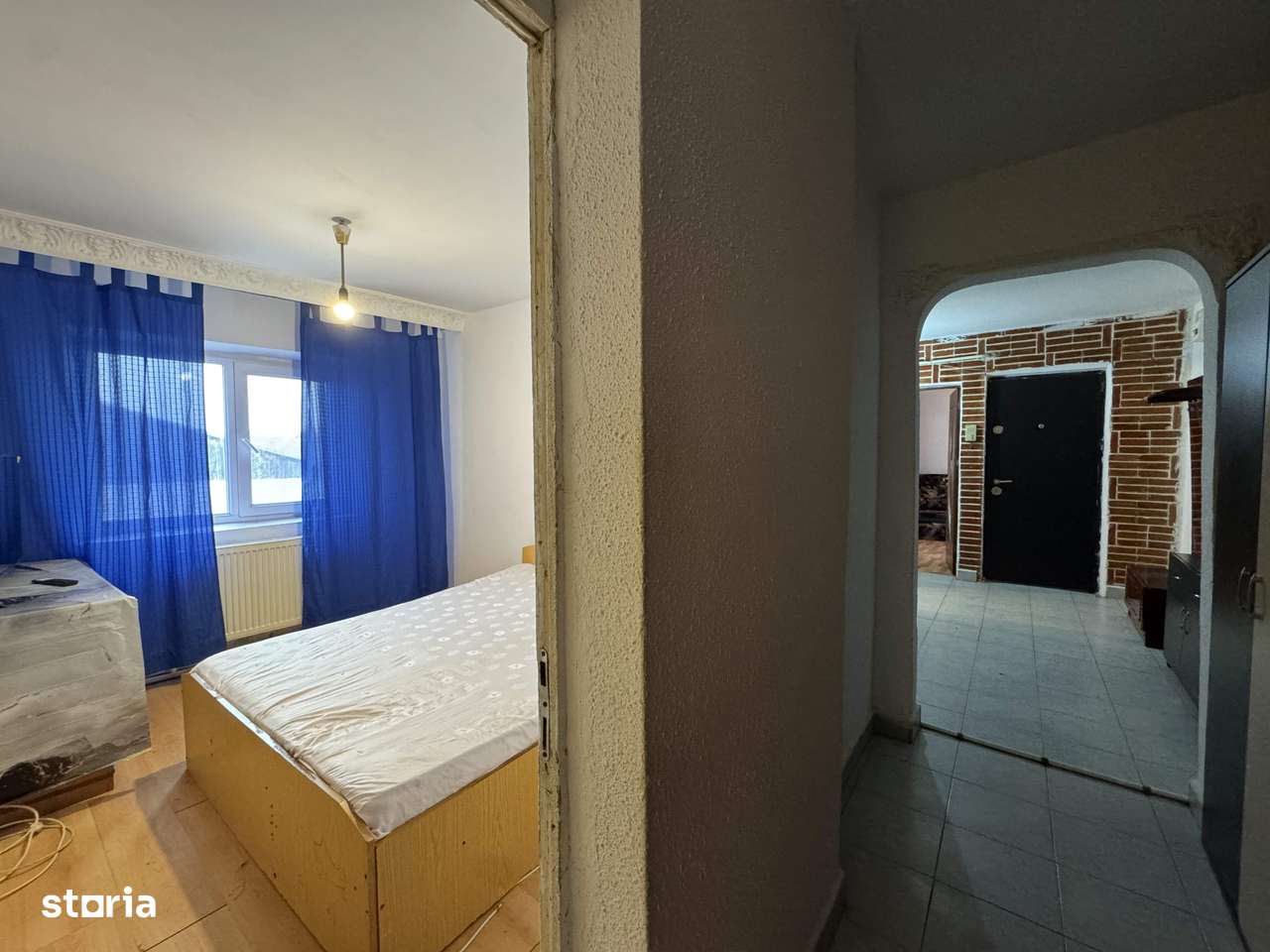 3 cam, 74 mp. decomandat, fara imbunatatiri, et.4, acoperis, Cuza Voda-16