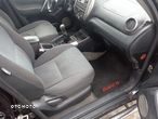 Toyota RAV4 2.0 D-4D 4x4 - 14