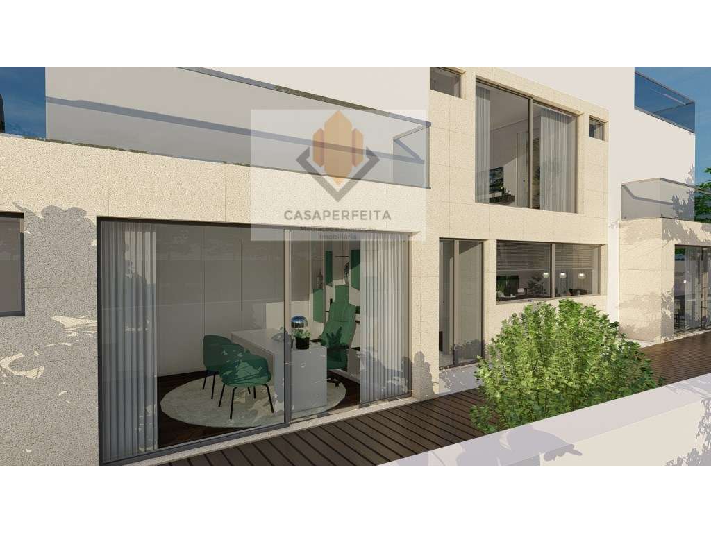 Moradias V5 de Luxo com Piscina, Jardim e Terraços - Praia da Madalena-23