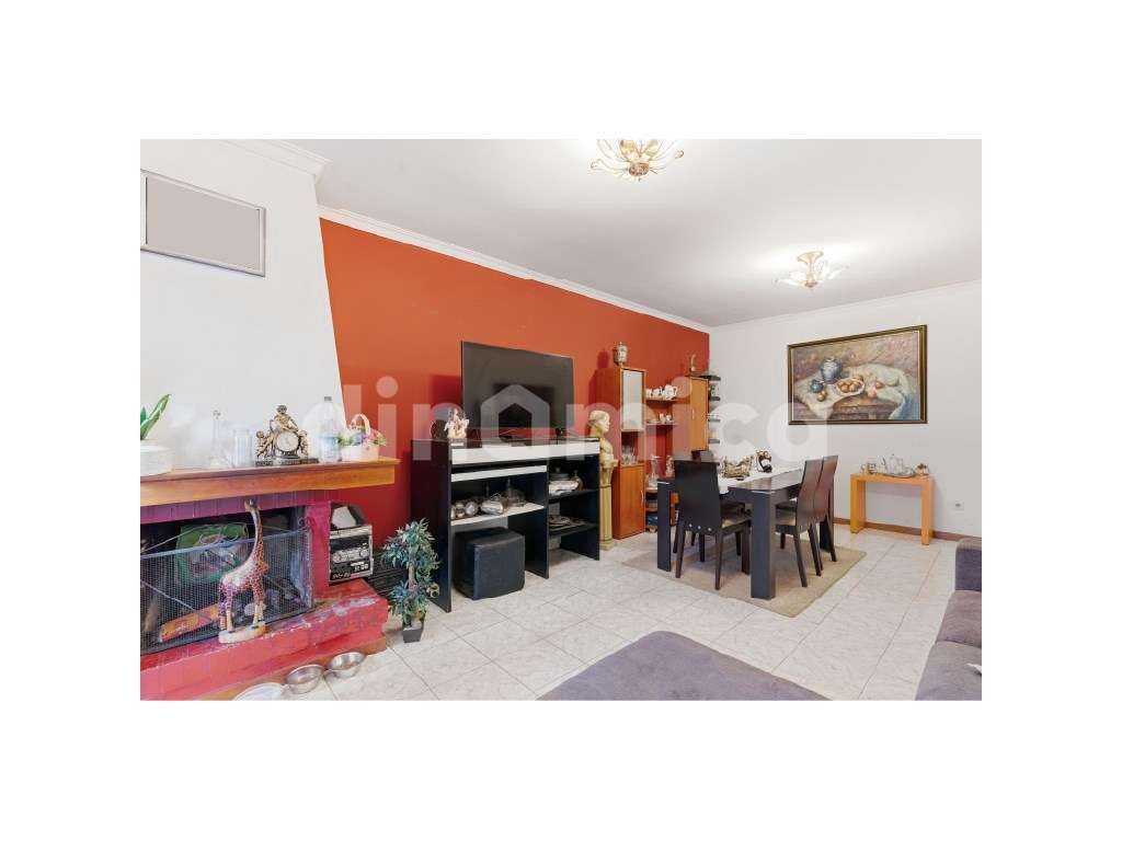 Apartamento T2+1 - Vermoim!-8