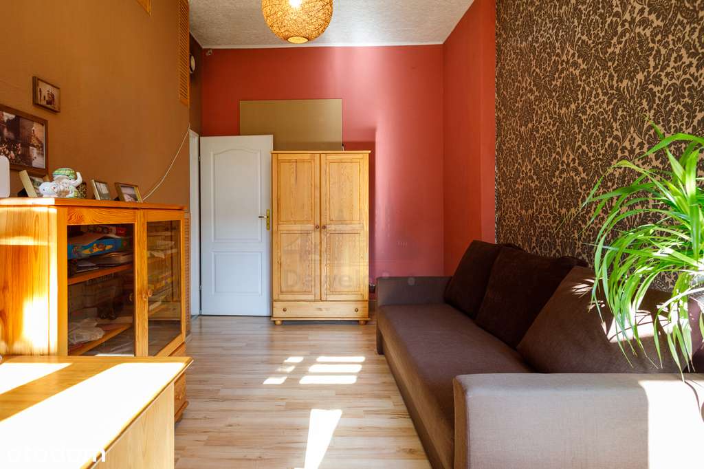 Ponad 3m wysokości mieszkania z duszą! Kominek, balkon,piwnica|Centrum-14