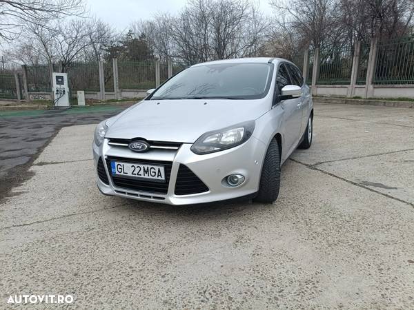 Ford Focus Turnier 1.6 TDCi DPF Titanium - 8