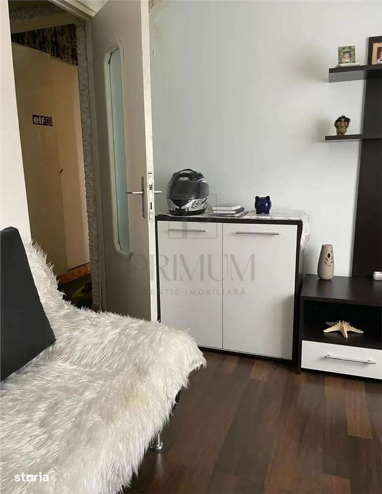 SIMION BARNUTIU - 3 CAM - DECOMANDAT - 2 BAI - 2 BALCOANE - BOXA - CEN - Imagine principală: 4/10