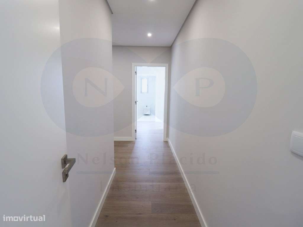 T4 CONSTRUÇÃO NOVA com terraço e garagem em Colinas do Cruzeiro - O...-26