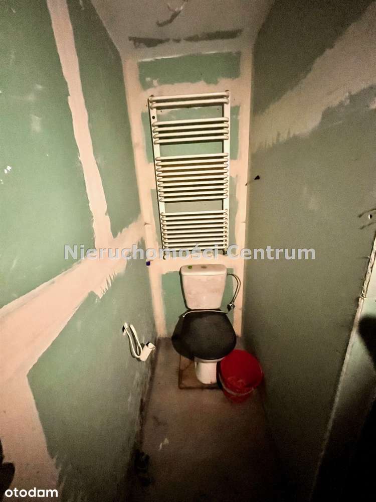 Parter w domu dwurodzinnym z 1870 r. w stylu dworku.-12