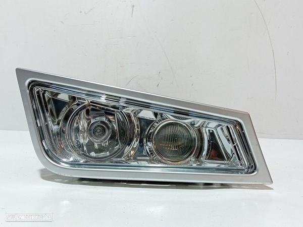 Farol Nevoeiro Volvo - - 1