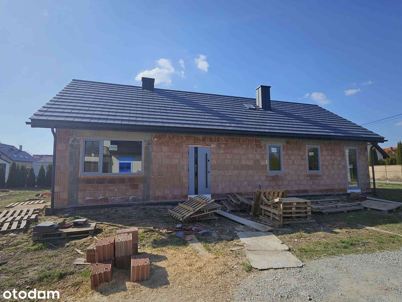 Nowoczesny dom wolnostojący z 4 pokojami i ogrodem - Pełny obrazek: 5/10