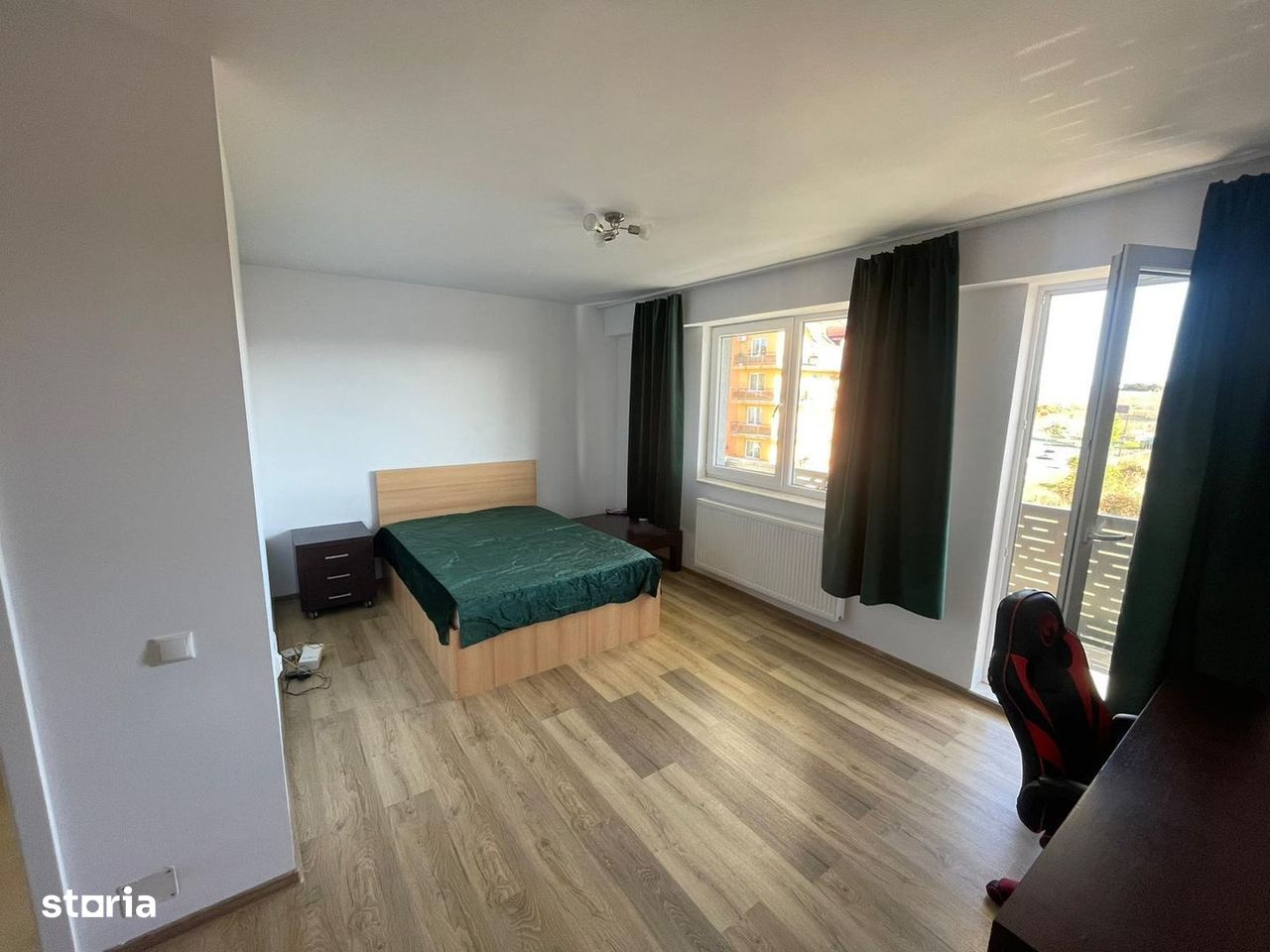 Apartament cu o cameră | 38mp | Zona Regal | Parcare | Terasă