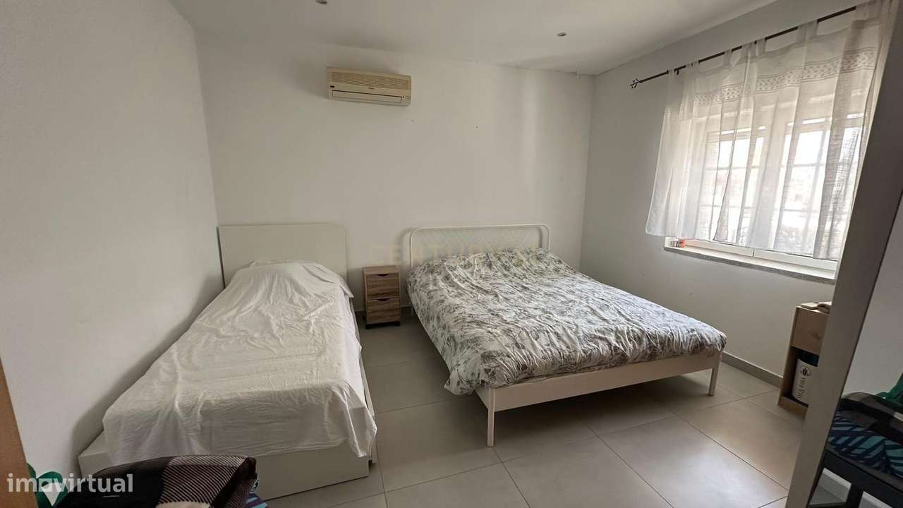 Moradia T4 com terreno em Oledo, Idanha-a-Nova-16